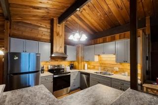 Stowebury Retreat - Waterbury Center - 1
