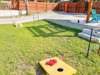 Huge House Fun Central 4BD 3BA with POOL - San Antonio - 4