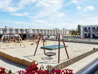 4 person holiday home on holiday park in Glesborg - 2