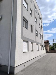 Apartment for a day, Zemun - Belgrado - 9
