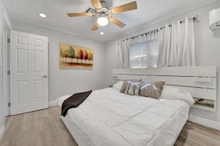 A private, fully furnished BR in a Beautiful 3BR Casa Dania - Fort Lauderdale - 3