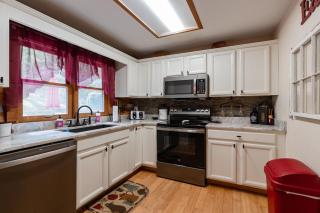The Mountain Forager Cabin, Bryson City NC - Bryson City - 8