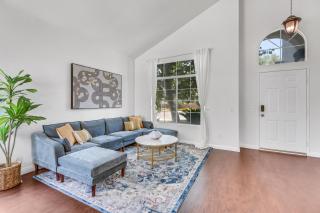 A Lovely Family Home in Riverside - Riverside - 4