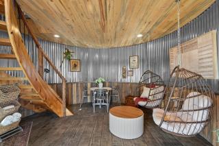 Southwest Silo Stay- 1 Bedroom Near Zion & Bryce - Cane Beds - 9