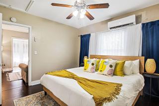 Large Top Floor Lookout (Pet-friendly) King 1 Bed - 6