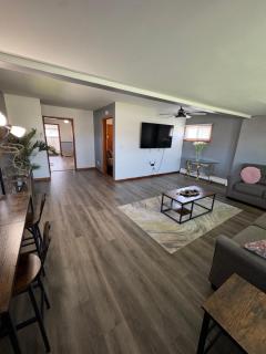 Luxury Villa - Lancaster - 6