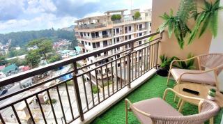 North Breeze Staycation - 2BR Penthouse Condo with Balcony and View - 1