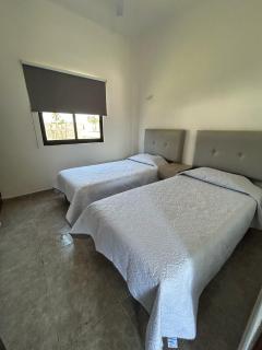 Tritón Apartment, ground floor and pool - Barra de Navidad - 3
