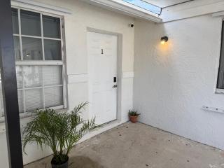 Guest houses West Palm Beach 2BR or 1BR - West Palm Beach - 4