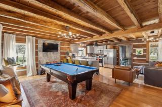 Cozy Lux Cabin With Game Room - Murfreesboro - 4