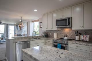 Panoramic Water Views - Steps to the Beach - F-2 - Oceanside - 3