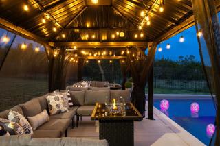 Designer Home with Hot Tub BBQ & Hill Views - Driftwood - 4