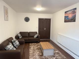 EM HOME - Room 4 - Nottingham - 5