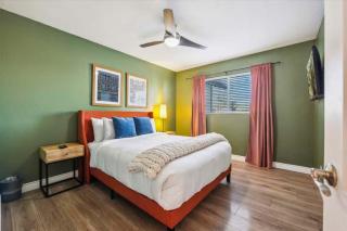 5 Mins to Old Town Private Pool and Game Room - Scottsdale - 5
