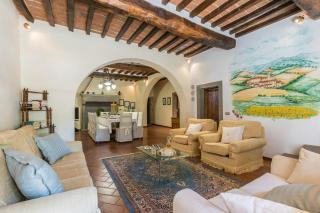Historic Villa With Pool Near Cortona - Padonchia - 4