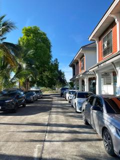 TOWNHOME Airport - Ban Don Rak - 3