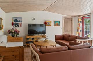 Charming Holiday Home In Peaceful Surroundings - Gedser - 9