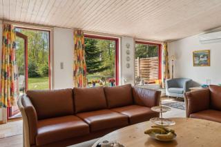 Charming Holiday Home In Peaceful Surroundings - Gedser - 8