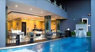 Travello Hotel Bandung - Bandung - 3