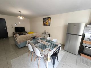 Cozy 2-room apartment in downtown St Denis - Saint-Denis - 2