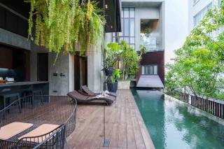 Luxury Modern Pool Jacuzzi Villa 5BR Thonglor - Khlong Toei - 4