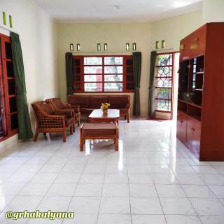 Grha Kalyana Homestay - Kejayan - 4