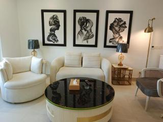 Penta Sqaure Executive Family Apartments DHA Lahore - Lahore - 2