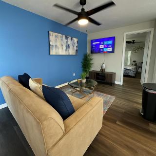 The Beacon Suite 1BD Apt - Dallas - 6