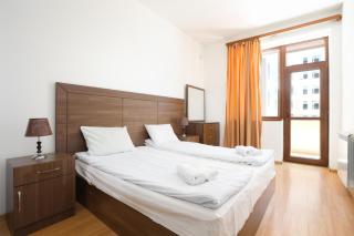 Republic Square 2 Bedroom with a Balcony! - Ereván - 0