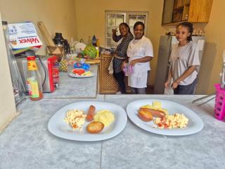 Seven Seven B&B - Arusha - 1