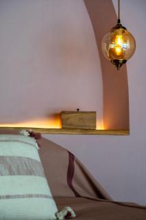 WARNA VILLAS- Villa Rose Honeymoon Stylish Loft Private Pool & Kitchen - 7
