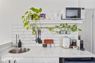 Bella Abode on Bribie - Loft with Pool - Bongaree - 6
