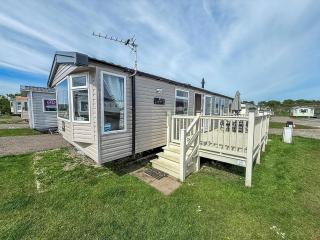 6 Berth Caravan With Decking At Sunnydale Holiday Park Ref 35243Kg - Louth - 4