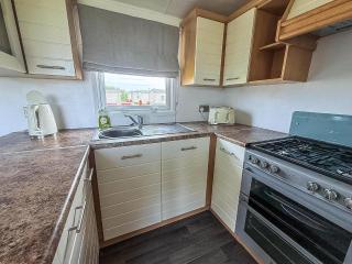Cosy 8 Berth Caravan With Lovely Field Views At Sunnydale Ref 35353S - Louth - 3