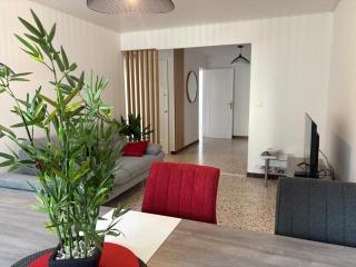 Spacieux 4P familial renové - Nice - 9