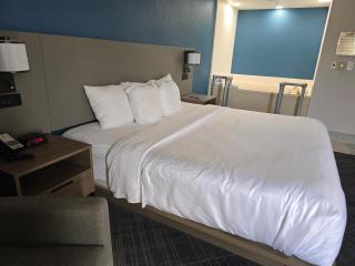 Comfort Inn Bourbonnais near I-57 - Bourbonnais - 3