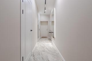 Elegant City Center Apartment - 1