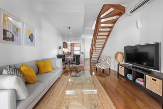 Hipster Loft - 1Bed-Study-1Bath-Balconies-1Car - Brisbane - 0