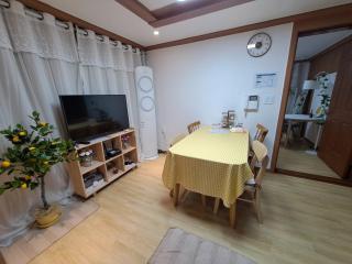 Comfort House 2 bed room Hwagok Station 4minutes Gimpo Airport 10 minutes - Seoel - 5