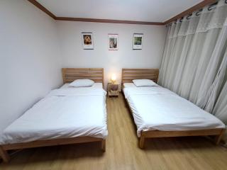 Comfort House 2 bed room Hwagok Station 4minutes Gimpo Airport 10 minutes - Seoel - 8