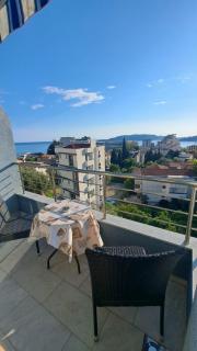 Blue wave apartman - Bečići - 0