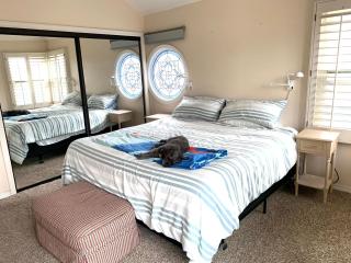 #Marbella Lane - 3BR Coastal Charm in Seal Beach - 1