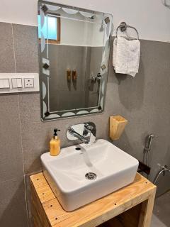 Living Good - A Himalayan Boutique Stay - Gushaini - 1
