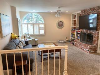 #Marbella Lane - 3BR Coastal Charm in Seal Beach - Seal Beach - 5