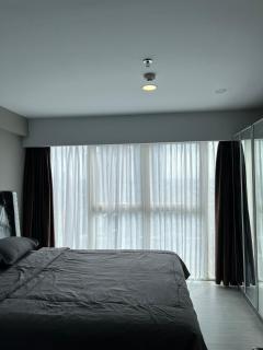 2 Bedroom Loft Apartment - 8