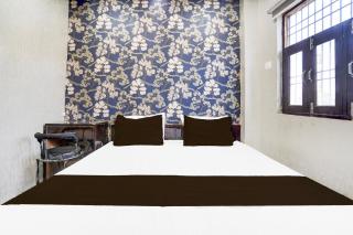 HOTEL O AKA HOTEL RESIDENCEs - Noida - 1