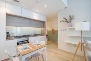 StayShort - Modern 1-Bed with Partial Sea & Marina View - 3