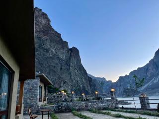 Zen By The Lake - Gulmit - 3