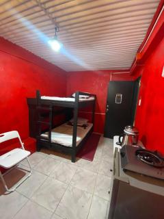 Room in Apartment - Red Room Budget Trancoville Wifi - Baguio - 5