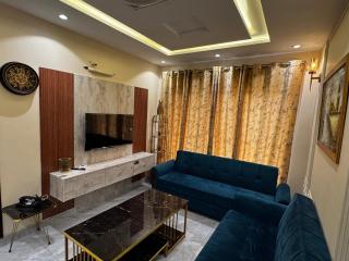 Atrium Apartment - Lahore - 4